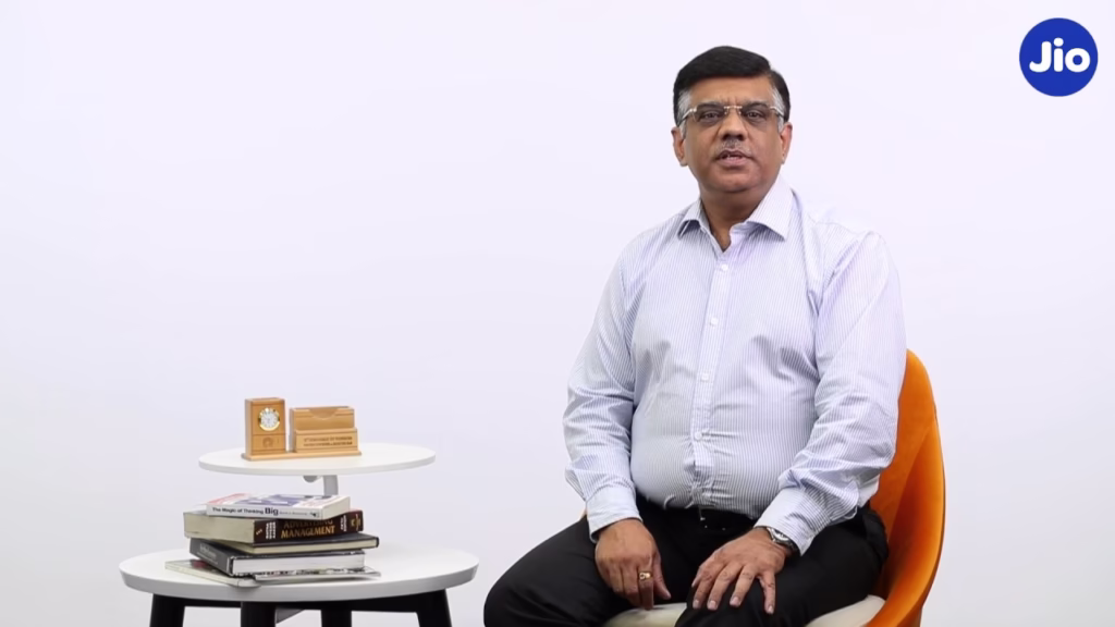 Exclusive: Sunil Dutt Shares Thoughts on JioBharat Phone Features, Competition, and More Sunil Dutt