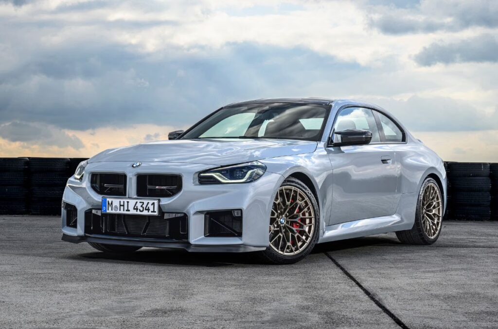 BMW M2 CS Lands in India: 530hp, Carbon Fiber, and a 302kph Top Speed