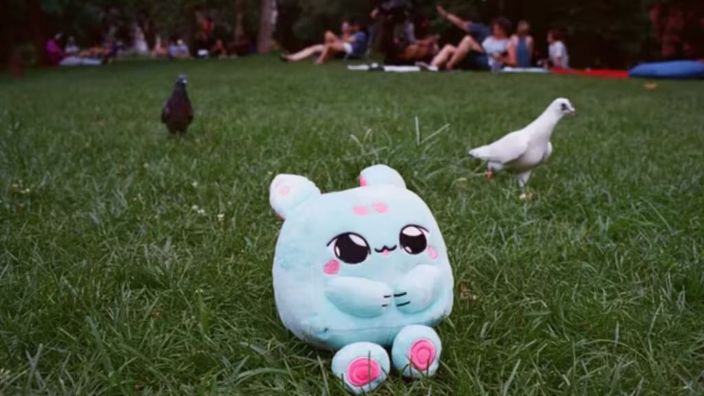 Curio’s Talking Plush Toys: Cute Companions or Digital Babysitters?
