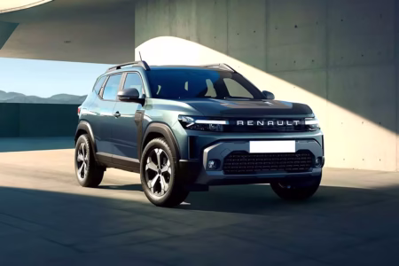 New 2025 Renault Duster Breaks Cover: Hybrid Engines, Features and India Launch Details