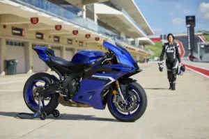 Yamaha YZF-R9