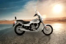 Bajaj Avenger 220 Cruise