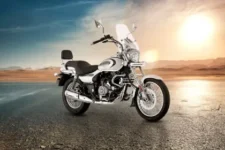 Bajaj Avenger 220 Cruise