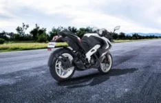 Bajaj Pulsar RS200