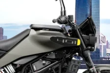 Husqvarna Svartpilen 401