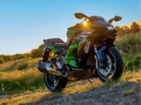 Kawasaki Ninja H2 SX