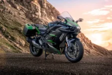 Kawasaki Ninja H2 SX