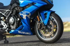 Suzuki GSX-8R