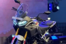 TVS Apache RTX 300