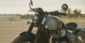 Triumph Bonneville Bobber