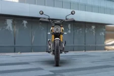 Triumph Scrambler 400 X