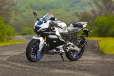 Yamaha R15 V4