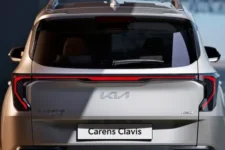 Kia Carens Clavis
