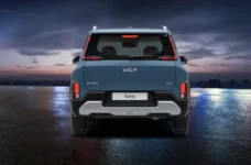 Kia Syros
