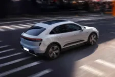 Porsche Macan EV